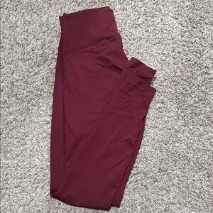 LULULEMON wunder trains 28in